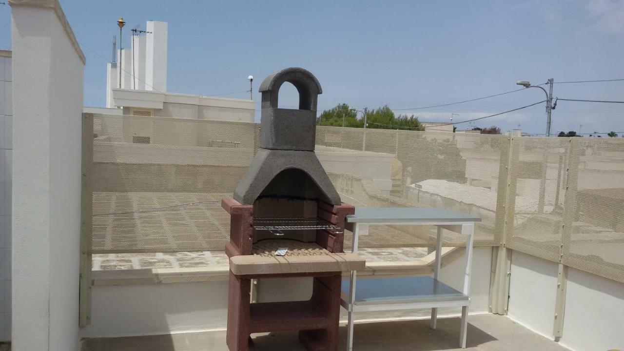 마리나디만카베르사 Attico A 150 Mt Dal Mare 빌라 외부 사진